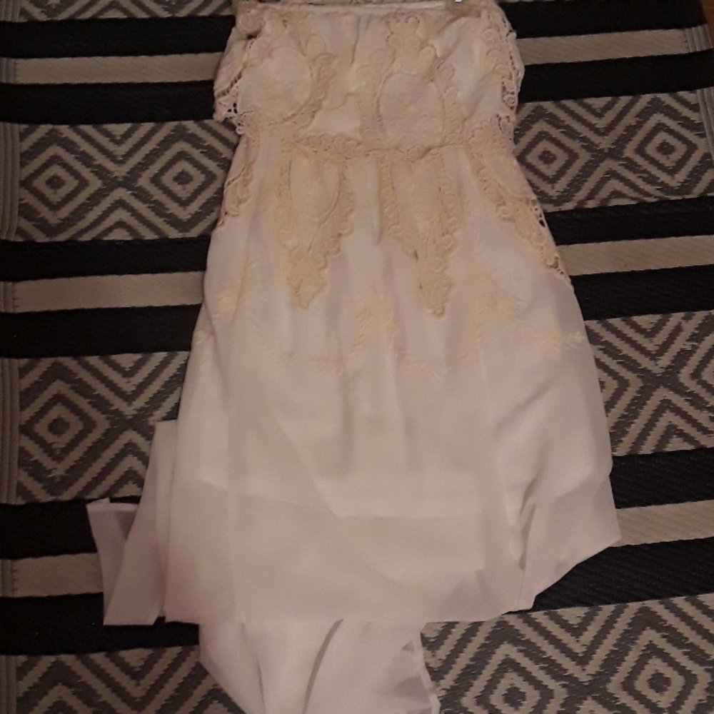 Long white dress